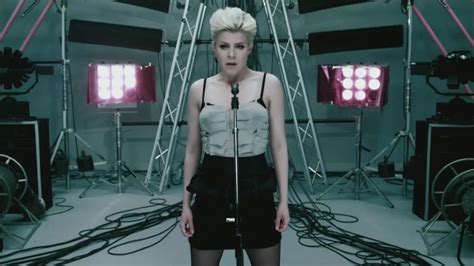 video robyn